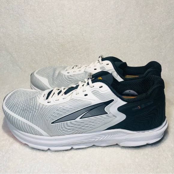 ALTRA Other - Altra Torin 5 Mens Size 10 Grey Athletic Running Shoes Sneakers AL0A547F108